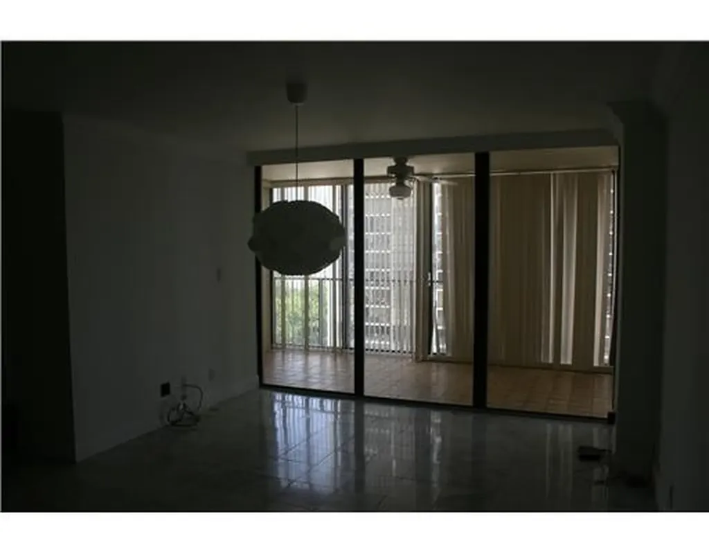 1915 Brickell Avenue Miami FL 33129