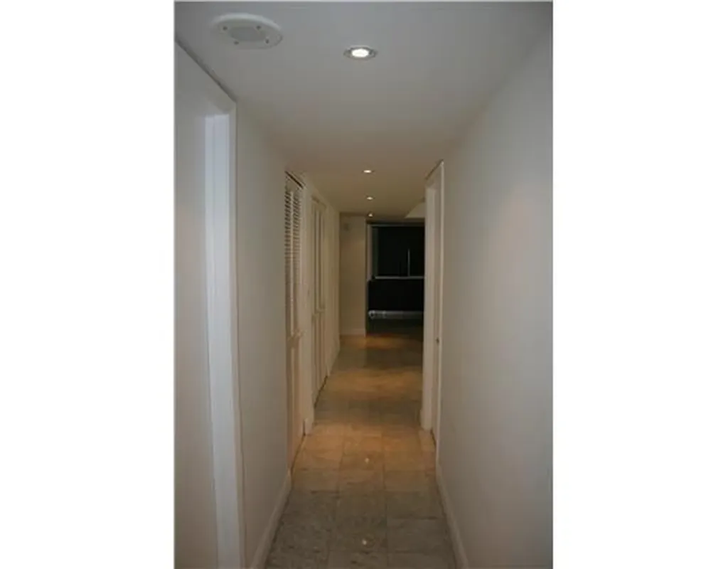 1915 Brickell Avenue Miami FL 33129