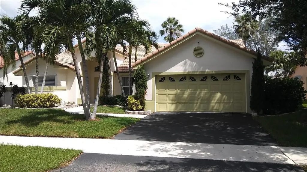 12761 SW 8th Court Davie FL 33325