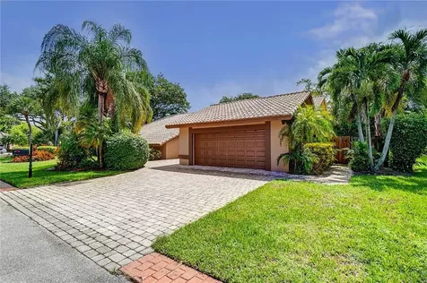 7590 Black Olive Way Tamarac FL 33321