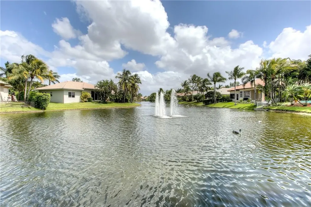 11088 Canary Island Court Plantation FL 33324