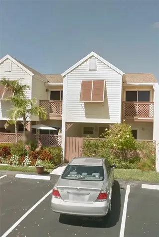 261 W Hemingway Circle Margate FL 33063