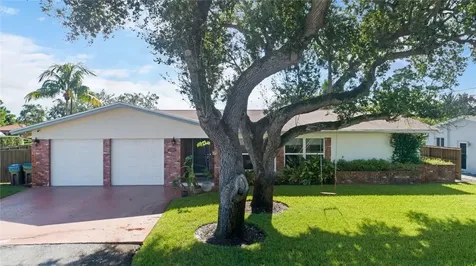 3990 NE 15th Avenue Oakland Park FL 33334