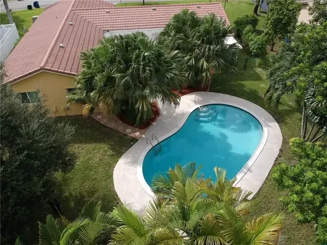 9172 NW 21st Street Coral Springs FL 33071
