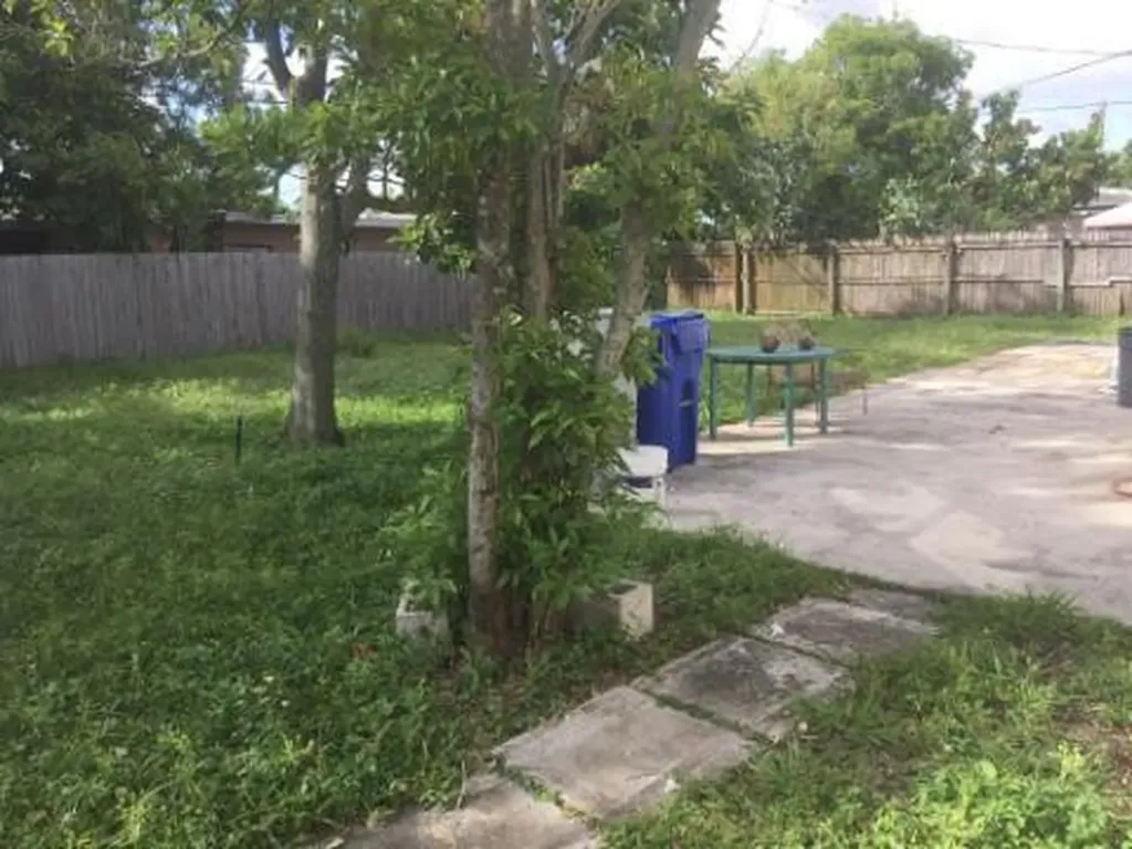1716 NE 50th Street Pompano Beach FL 33064