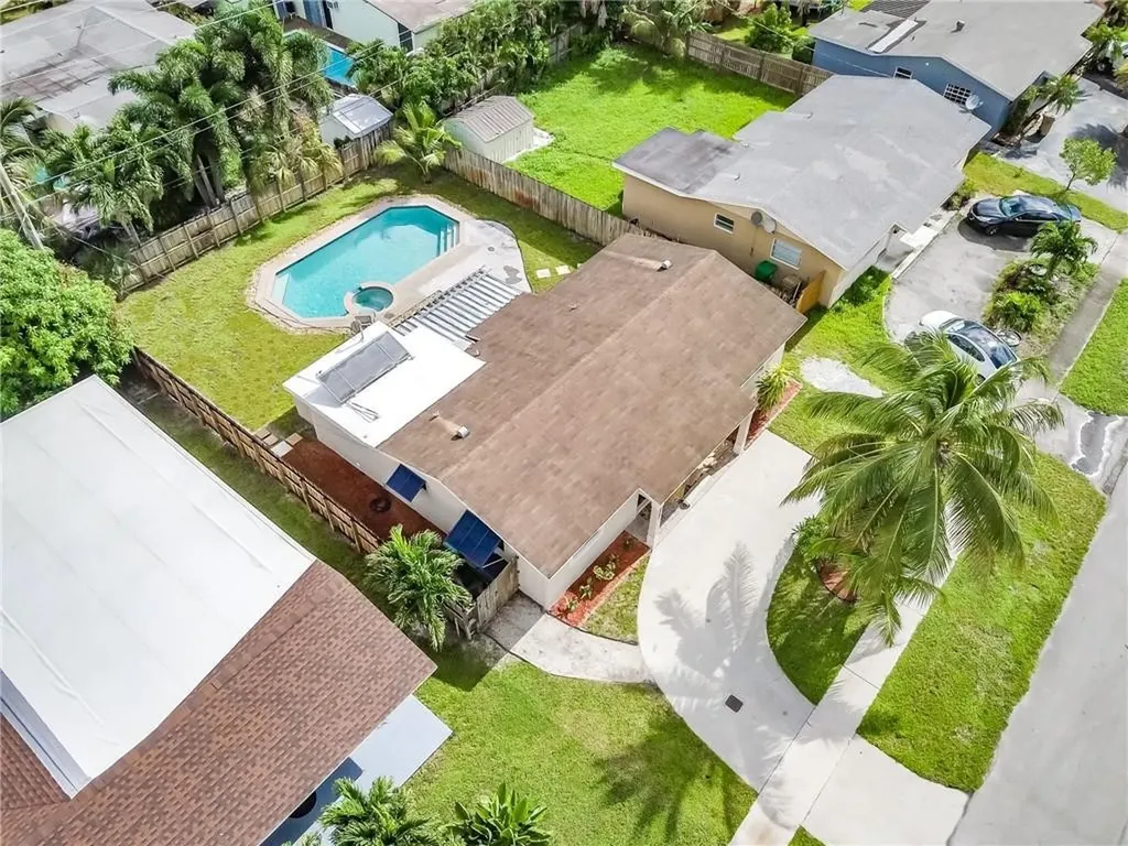 7741 NW 30th Street Hollywood FL 33024