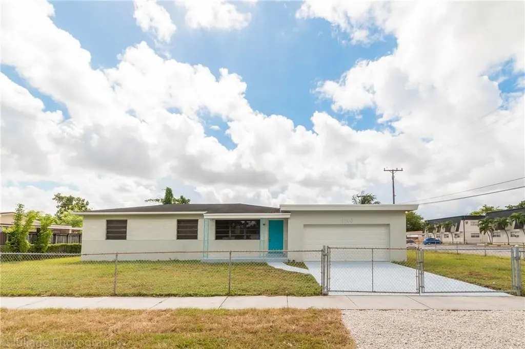 6740 SW 18th Street Pembroke Pines FL 33023