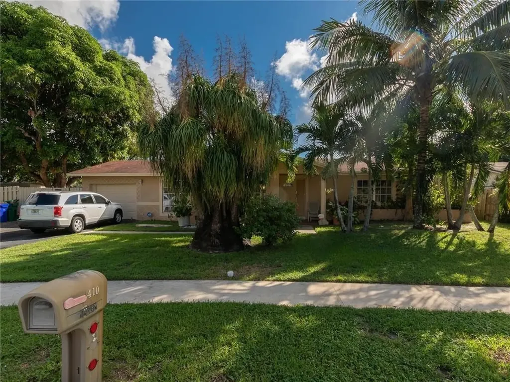 410 SW 62nd Avenue Margate FL 33068