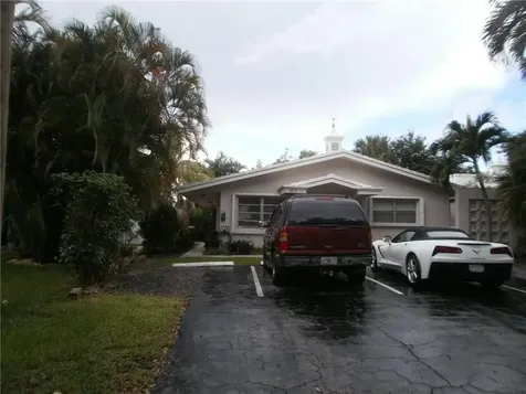 4311 NE 22nd Avenue Lighthouse Point FL 33064