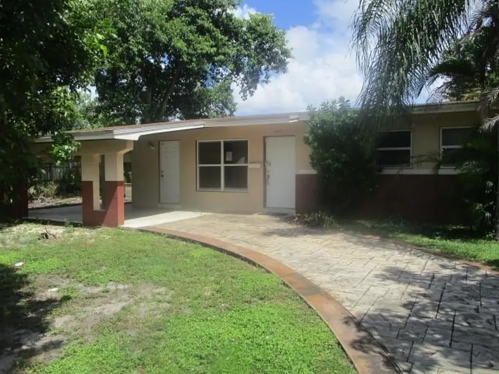 9791 SW 85th Terrace Miami FL 33173