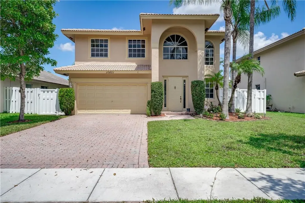 10821 NW 36th Street Sunrise FL 33351