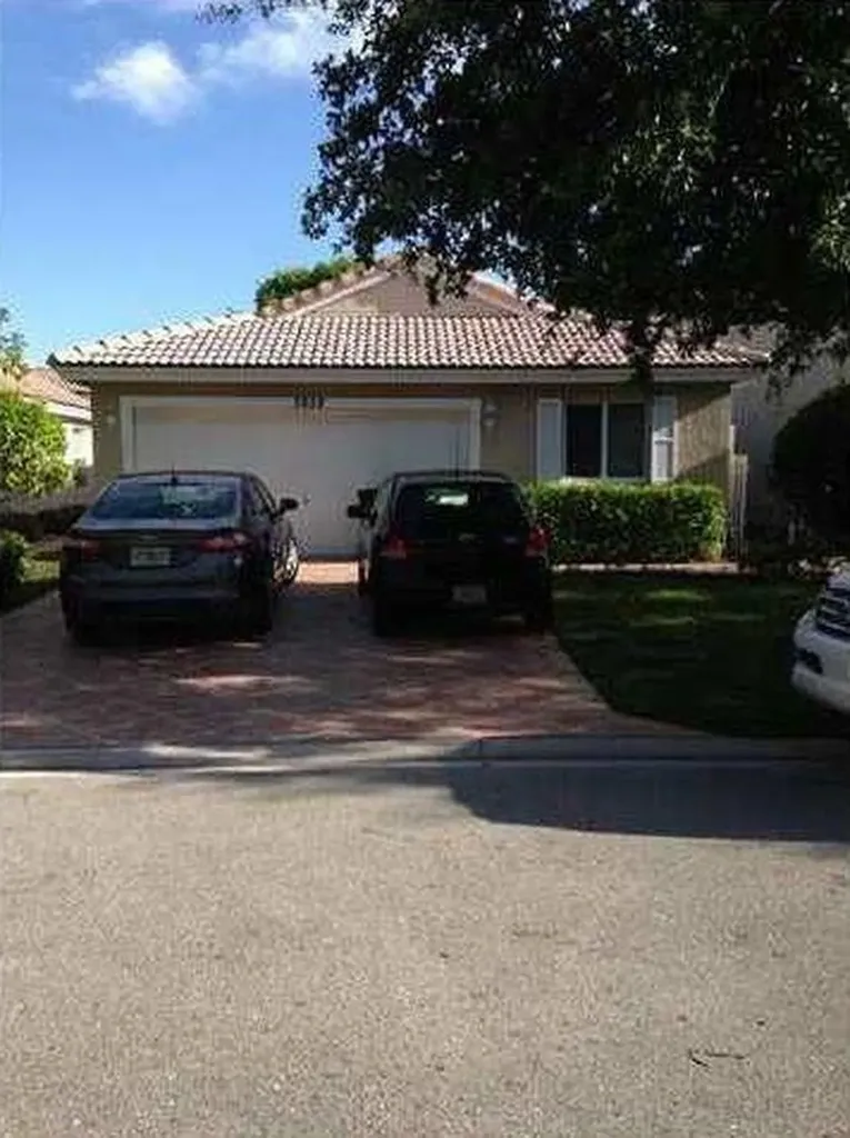 3832 NW 63rd Court Coconut Creek FL 33073
