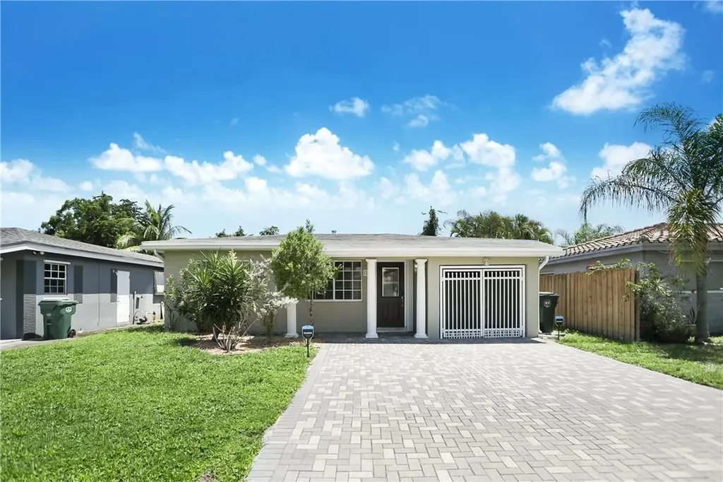 270 NE 43rd Street Oakland Park FL 33334