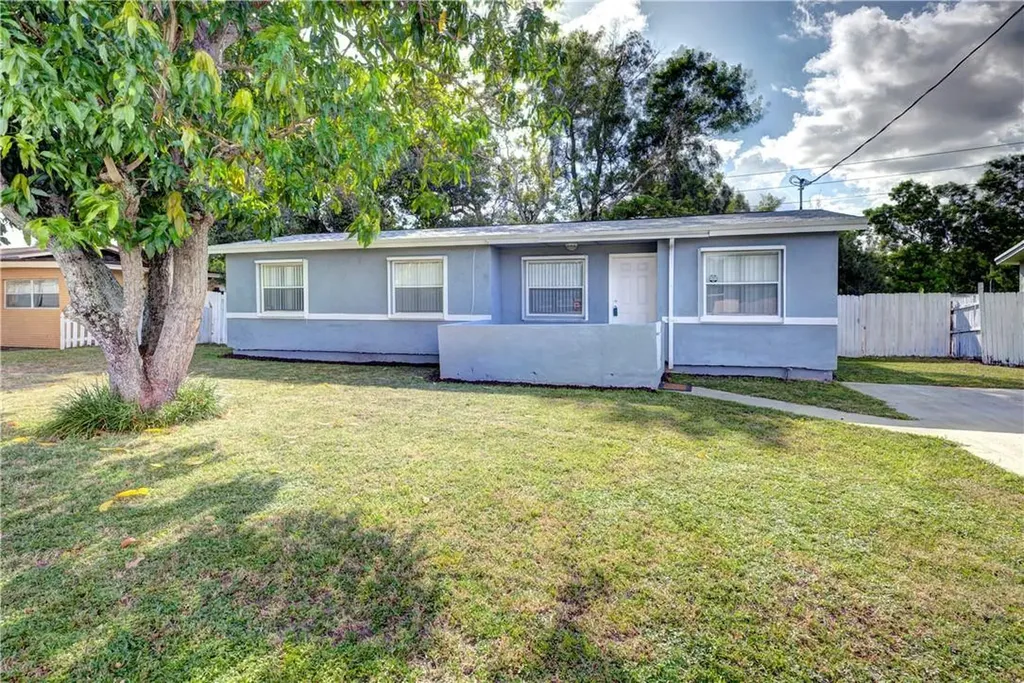 5841 SW 54th Terrace Davie FL 33314