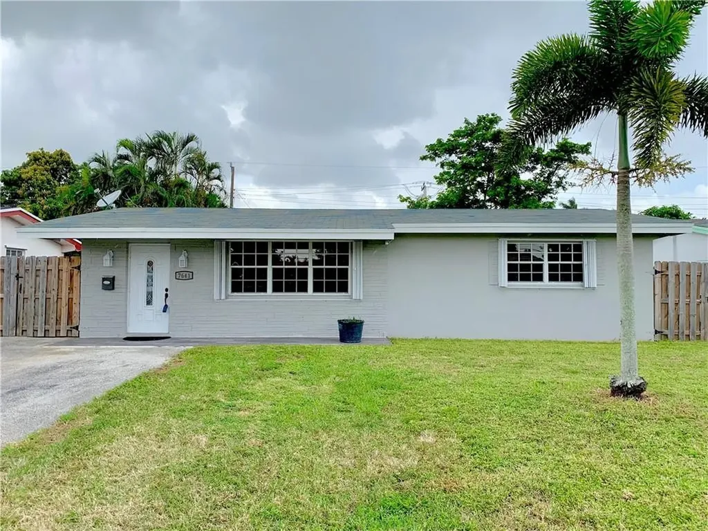 7641 NW 16th Court Pembroke Pines FL 33024