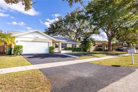 5806 SW 117th Avenue Cooper City FL 33330