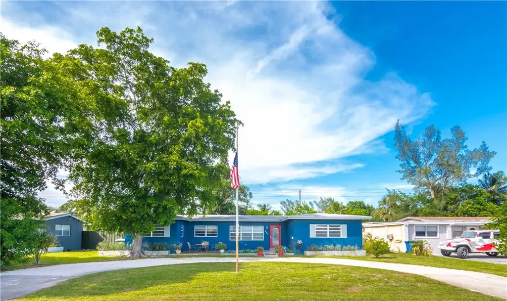 521 NW 39th Street Oakland Park FL 33309