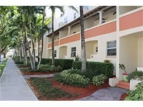 3244 NE 6th Street Pompano Beach FL 33062