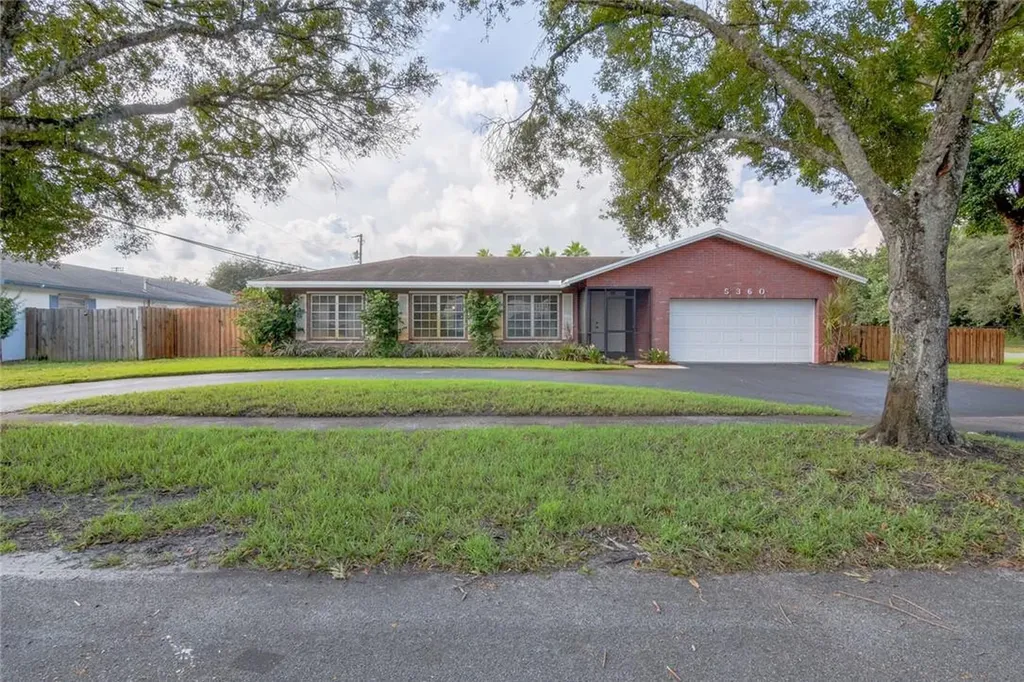 5360 SW 10th Court Plantation FL 33317