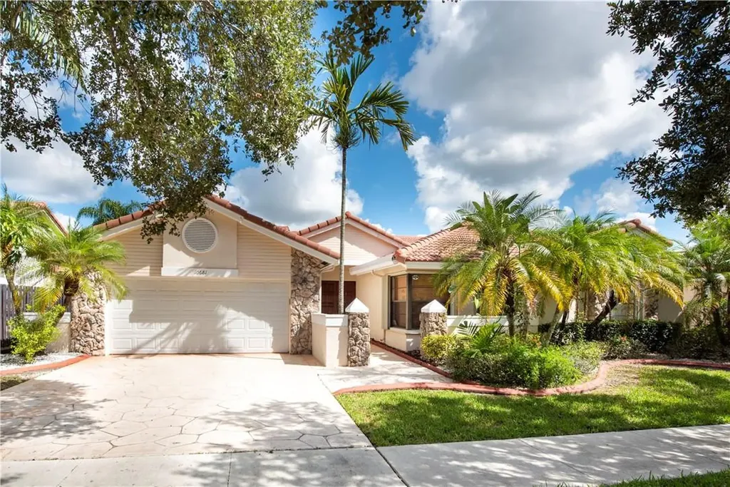 10681 NW 18th Court Plantation FL 33322