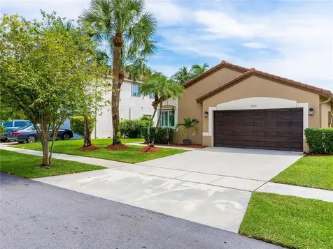 17830 NW 19th Street Pembroke Pines FL 33029