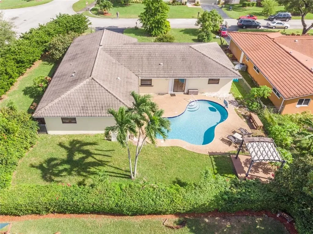 11788 NW 27th Street Coral Springs FL 33065