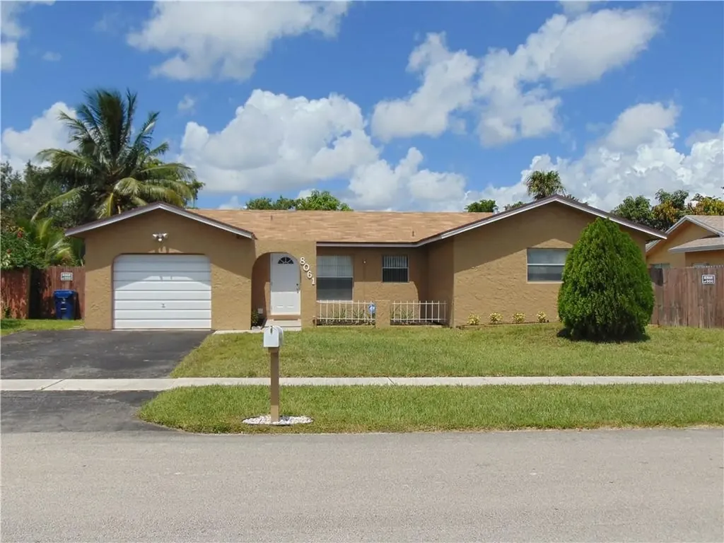 8061 NW 47th Court Lauderhill FL 33351