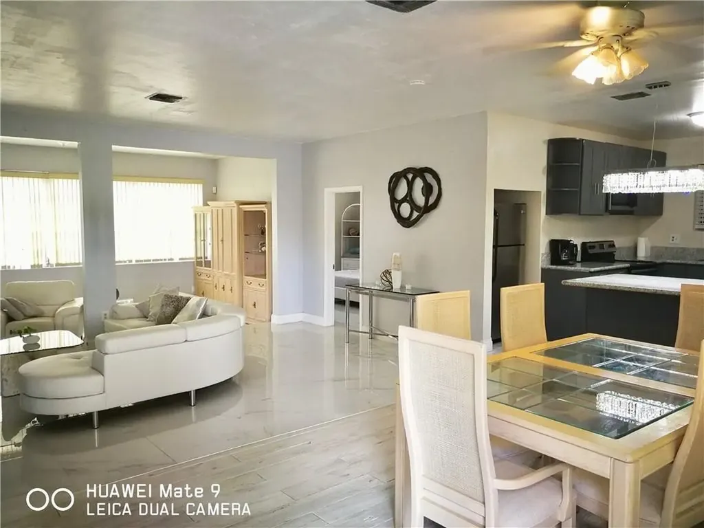 1070 NW 57th Street Miami FL 33127