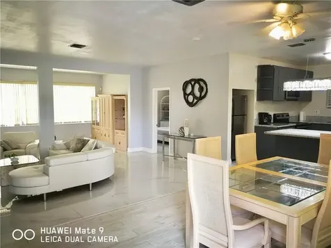1070 NW 57th Street Miami FL 33127