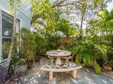 4773 Grapevine Way Davie FL 33331
