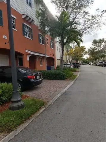200 SW 6th Court Pompano Beach FL 33060