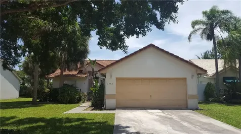 3752 S Lancewood Place Delray Beach FL 33445