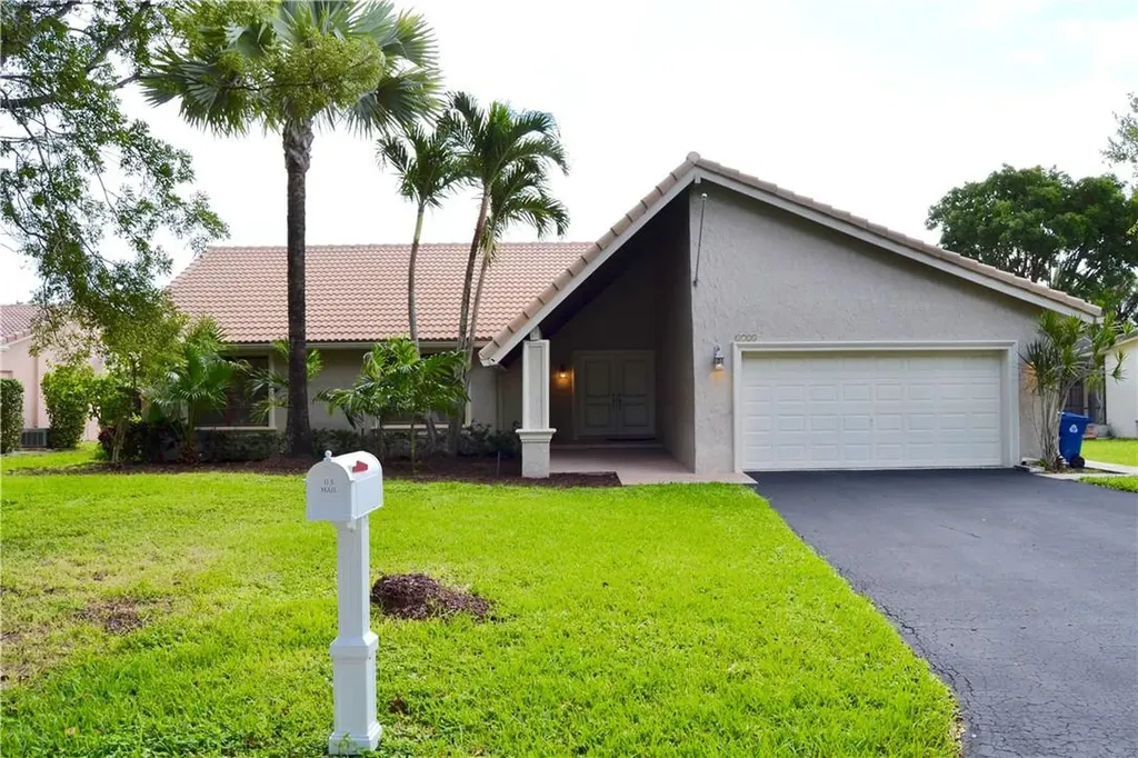 1725 NW 93rd Terrace Coral Springs FL 33071
