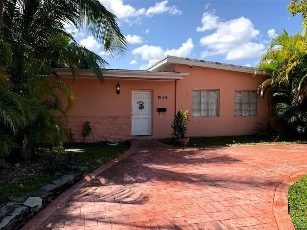 1940 N Hibiscus Drive North Miami FL 33181