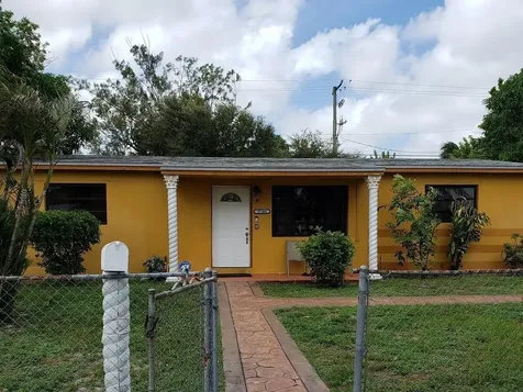 17304 NW 24th Place Miami Gardens FL 33056