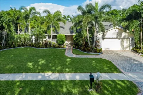 1864 SW 101st Avenue Davie FL 33324