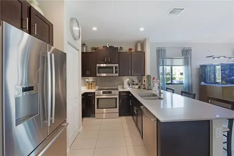 4206 N Dixie Highway Oakland Park FL 33334