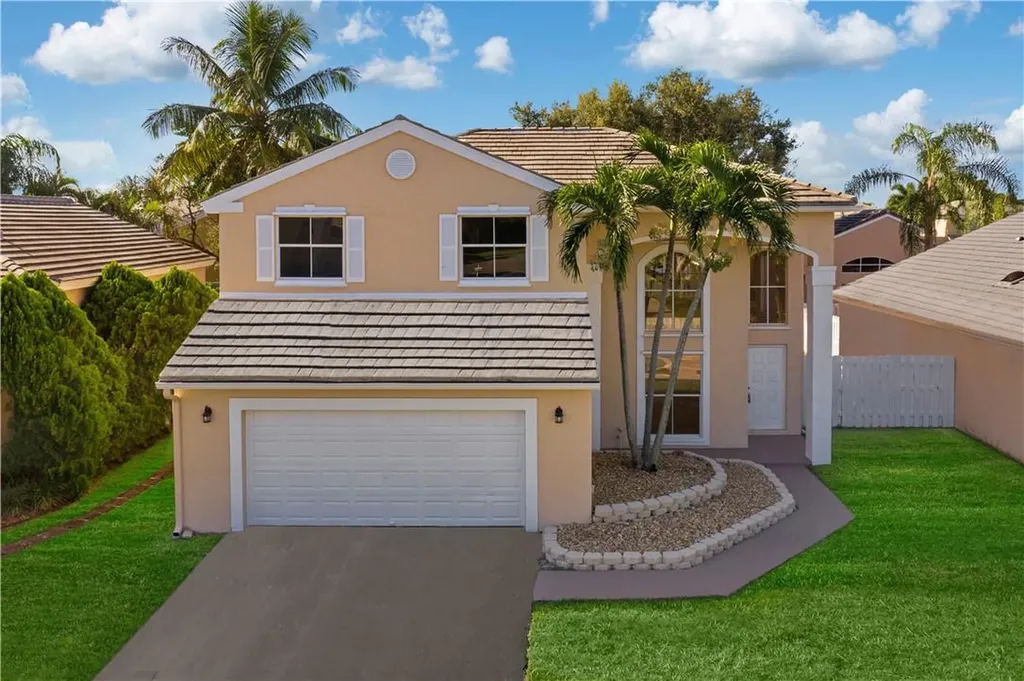 5256 NW 55th Street Coconut Creek FL 33073