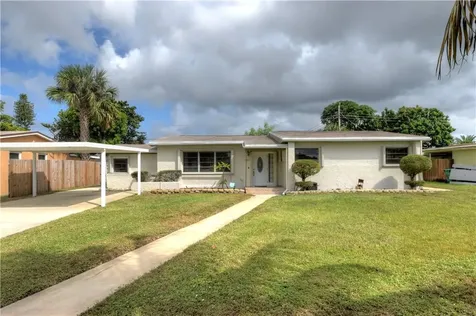 1971 NW 185th Terrace Miami Gardens FL 33056