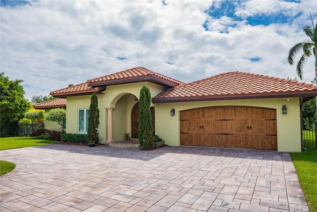 2020 Sharon Street Boca Raton FL 33486