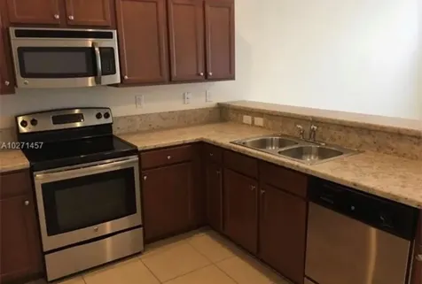15086 SW 116th Street Miami FL 33196