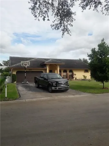8825 NW 45th Street Coral Springs FL 33065