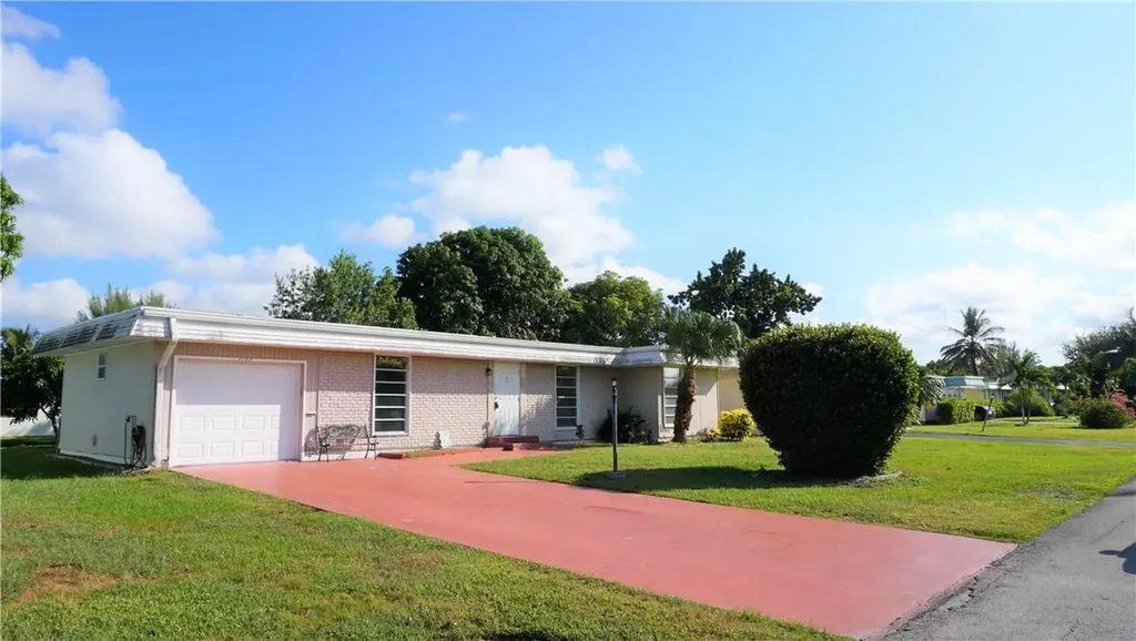 7107 NW 67th Street Tamarac FL 33321