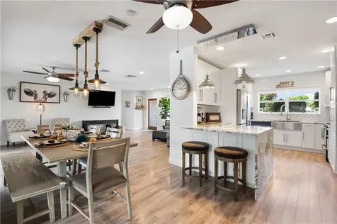 352 SW 61st Avenue Plantation FL 33317