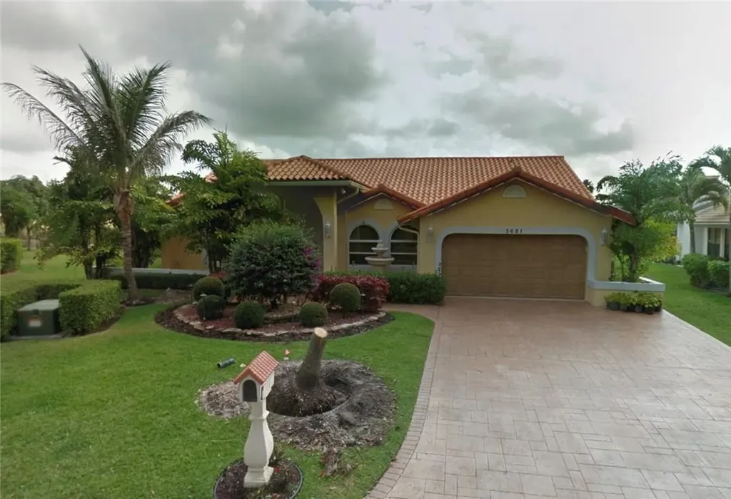 5681 NW 88th Terrace Coral Springs FL 33067