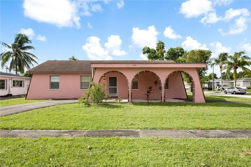 4995 SW 8th Court Margate FL 33068