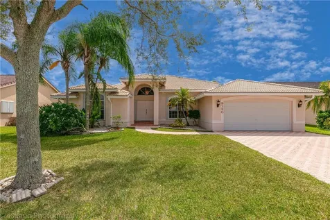 9730 NW 52nd Place Coral Springs FL 33076
