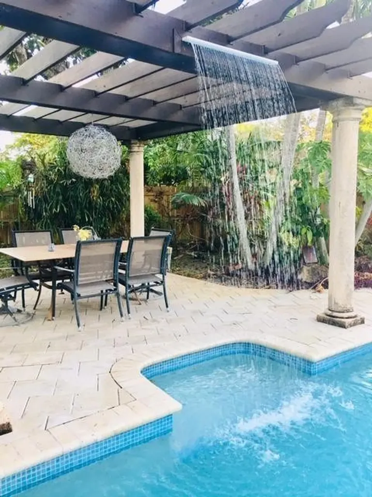 861 Ixora Lane Plantation FL 33317