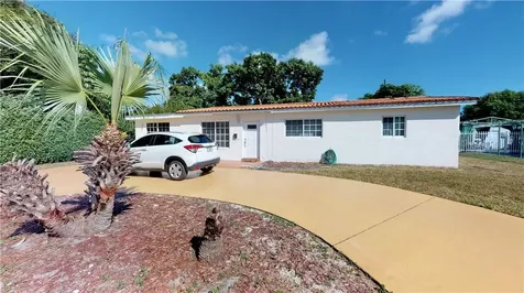 1251 NE 206th Street Miami FL 33179