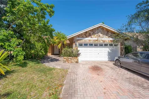 8211 NW 51st Court Lauderhill FL 33351